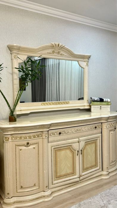 Мебельный гарнитур