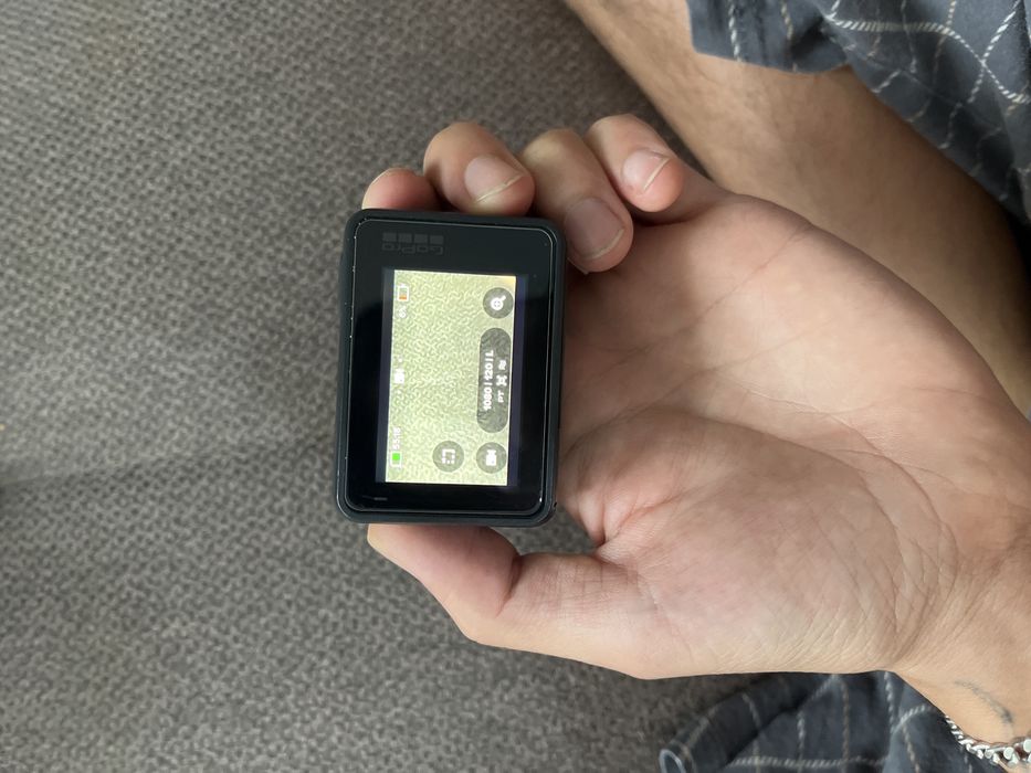 Продам go pro 7 black + держатель