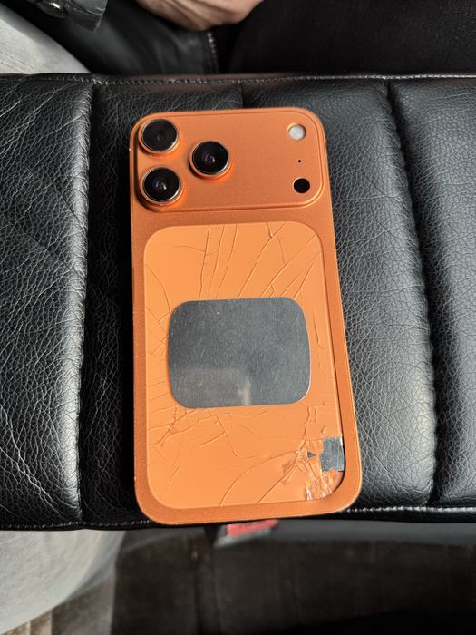 продам iphone XR