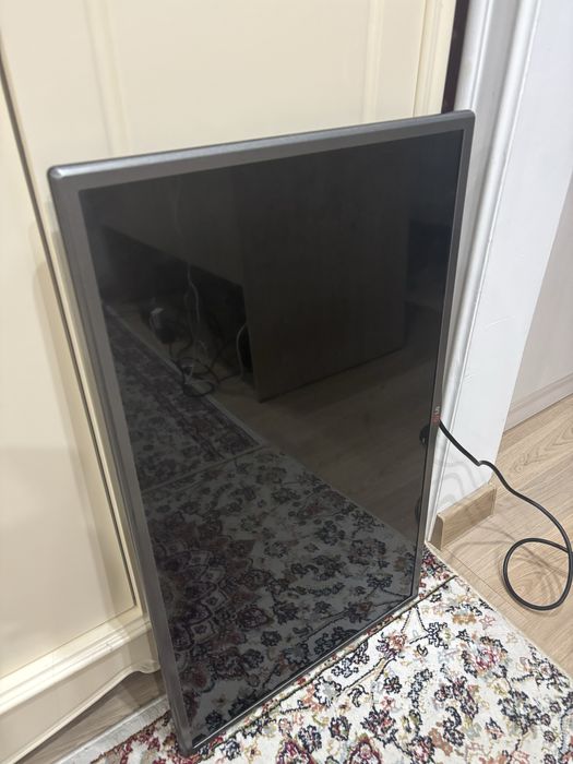 Телевизор LG 32LB561V