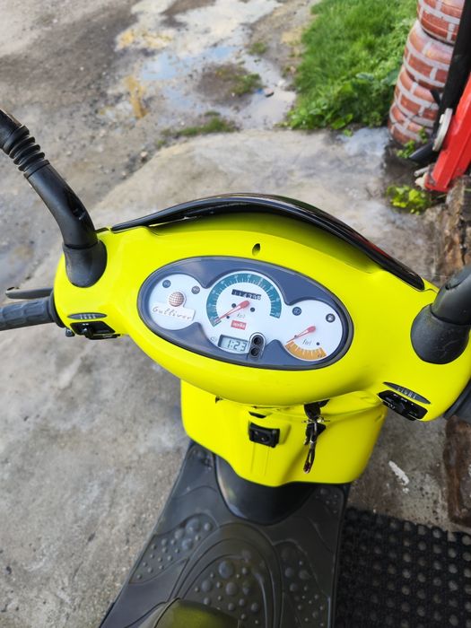 Vând scuter Aprilia 50