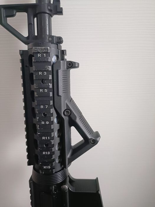 Replica asalt CM.002 CQB full metal Cyma