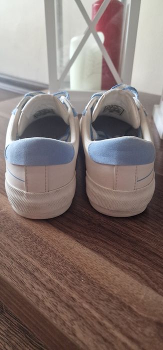 Дамски кецове Armani Exchange, размер 38