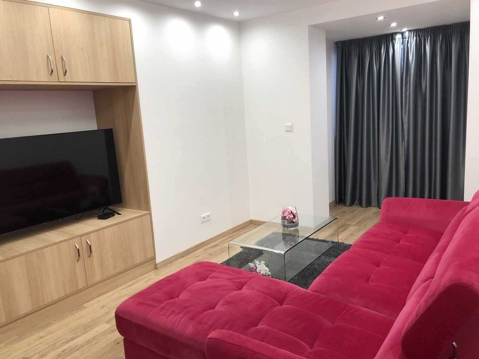 Продава се Тристаен апартамент в София, Полигона - 80 кв.м за 1538 €/кв.м - Снимка #1