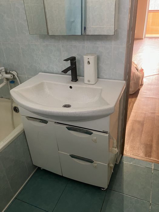 Мебель шкаф для ванны