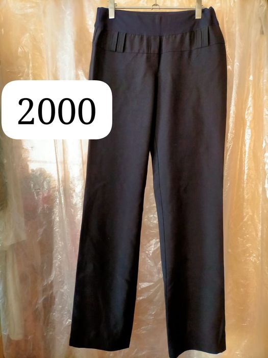 Продам школьные брюки на девочку