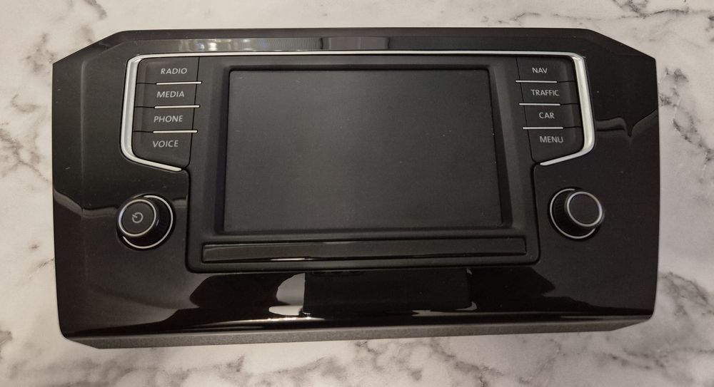 Navigație originală touchscreen VW Passat B8 , Golf 7 , Tiguan ,Arteon