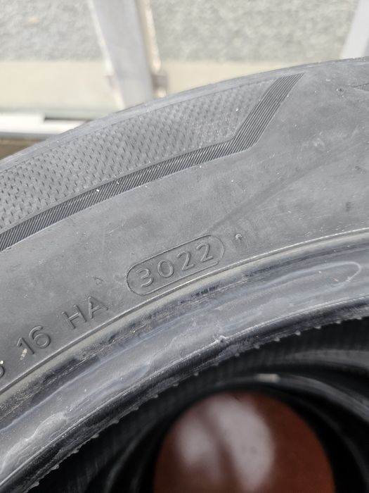Гуми 225/55/19 дот22