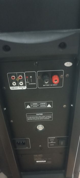 Boxă Azusa in stare perfectă de funcționare