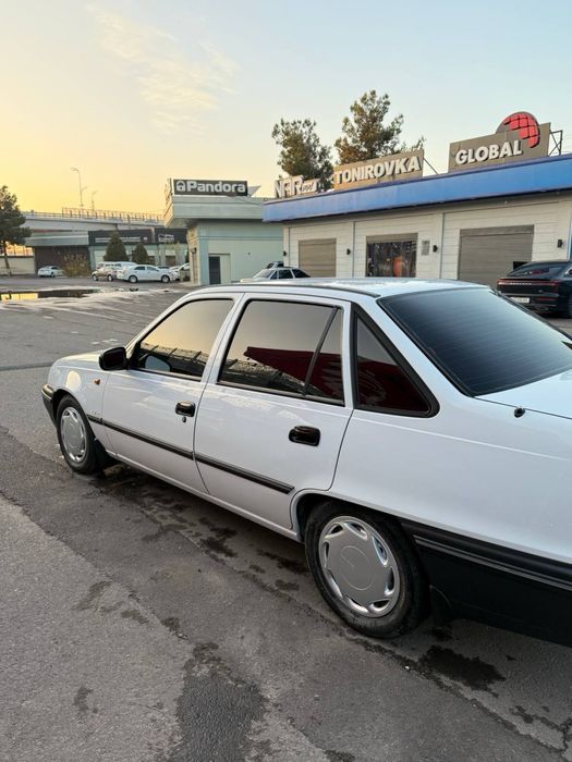 Nexia 1 Sons SROCHNA sotiladi