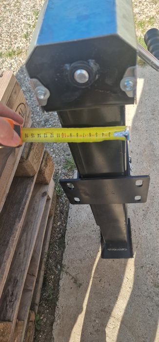 Picior sprijin remorca 14 tone pret 1200 lei se poate trimite prin cur