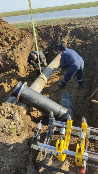 Пайка, сварка ПЭ полиэтиленовых труб plastic.