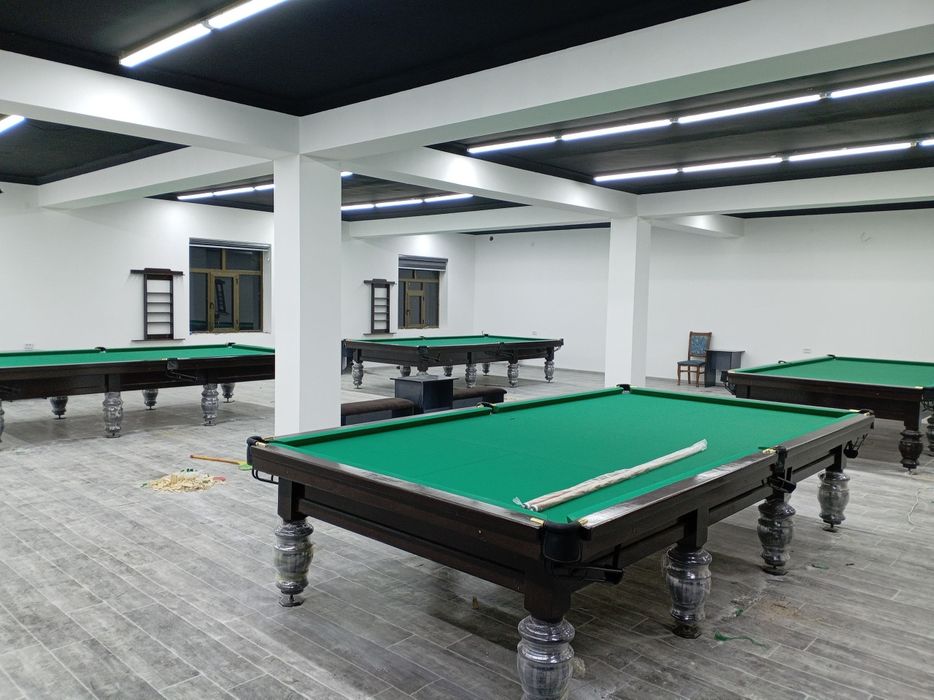 Billiard stollar