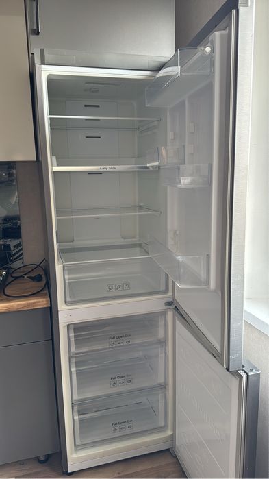 Холодильник продам