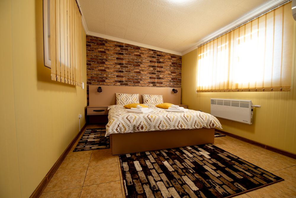 Cazare (închiriere cabană)