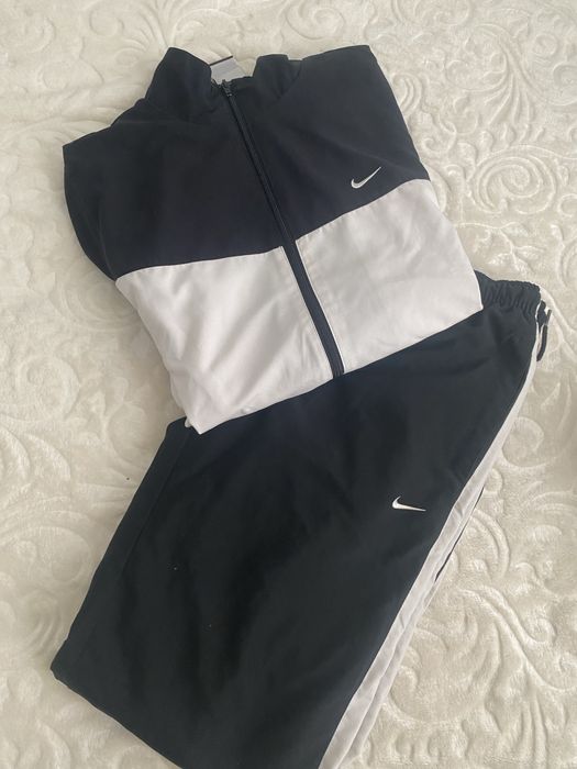 Nike екипи С размер