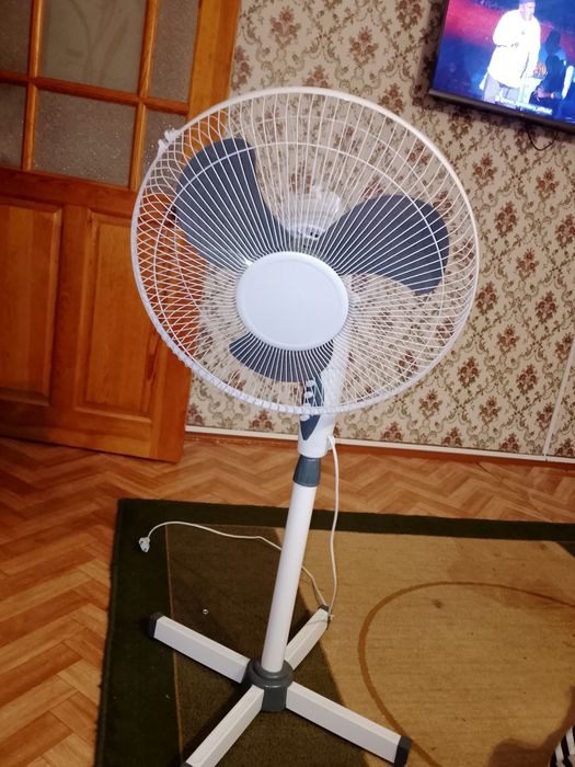 Вентилятор напольный