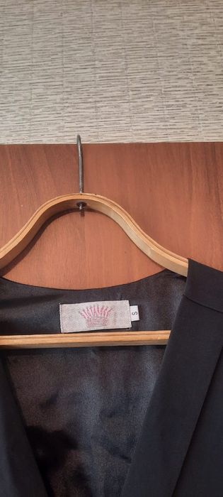 Продам комбинезон черного цвета