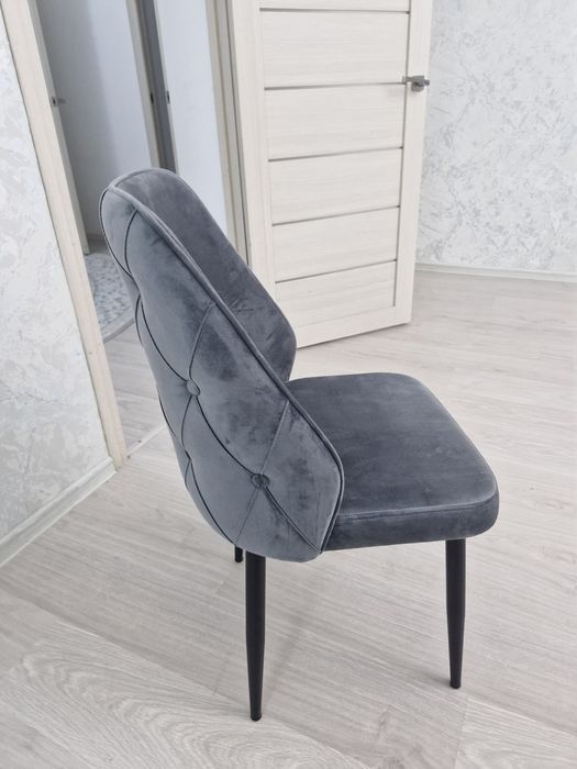 Новый стулья сатылады