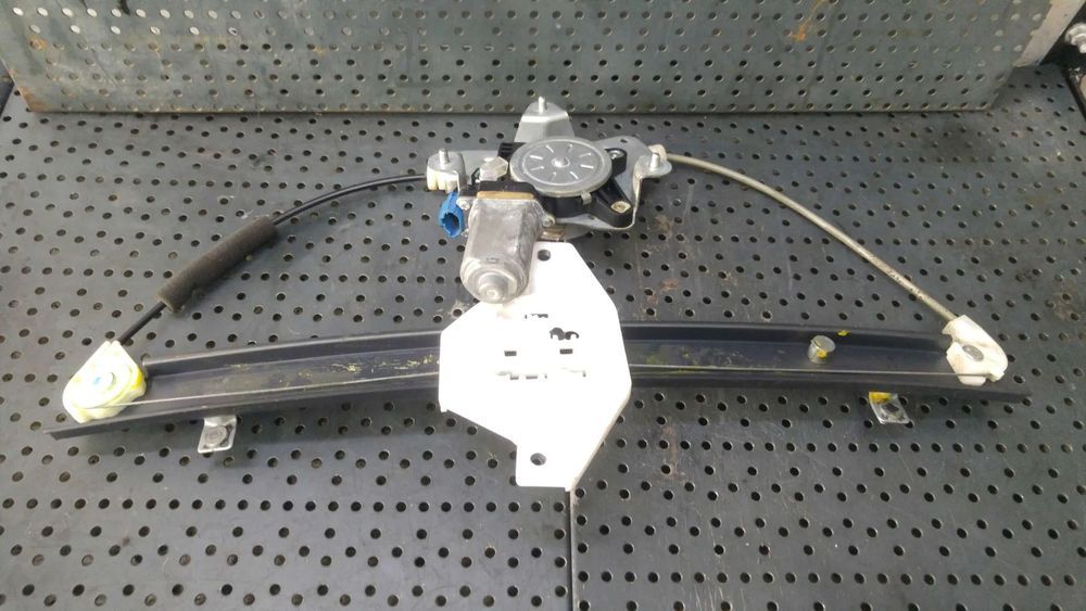 Macara cu motoras dreapta spate chevrolet captiva c100 c140 96627082