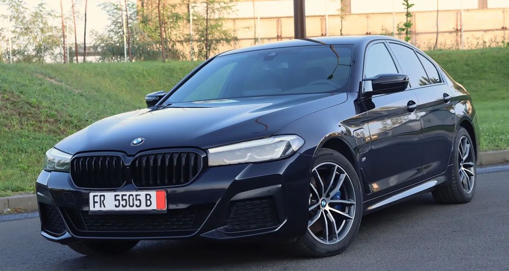 BMW Seria 5 2021 — imagine 5