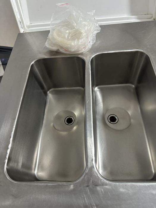 Марожный апарат сотилади