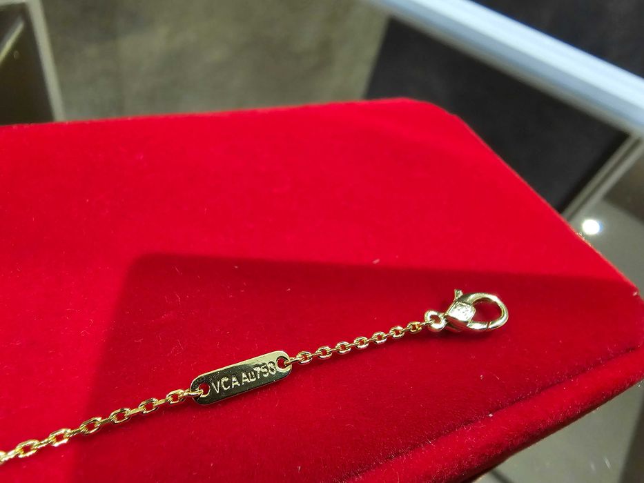 Van Cleef & Arpels VCA Black Alhambra 1 Motif Clover Дамска Гривна