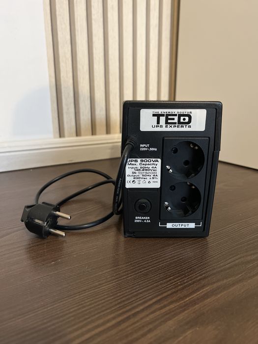 UPS Ted Electric 900VA/500W / line interactive LCD / 2 Schuko