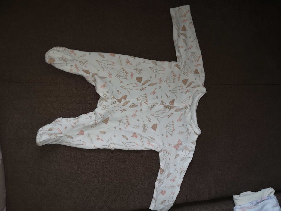 Ромпъри за бебе момиче размер 0-3м