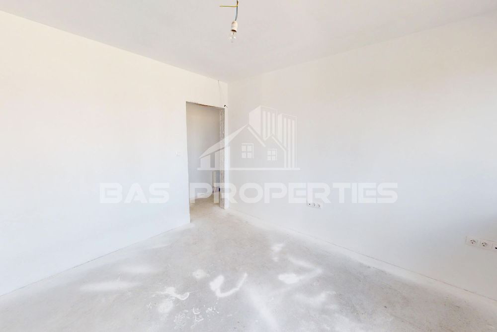 Къща в София, област-с.Равно поле площ 184