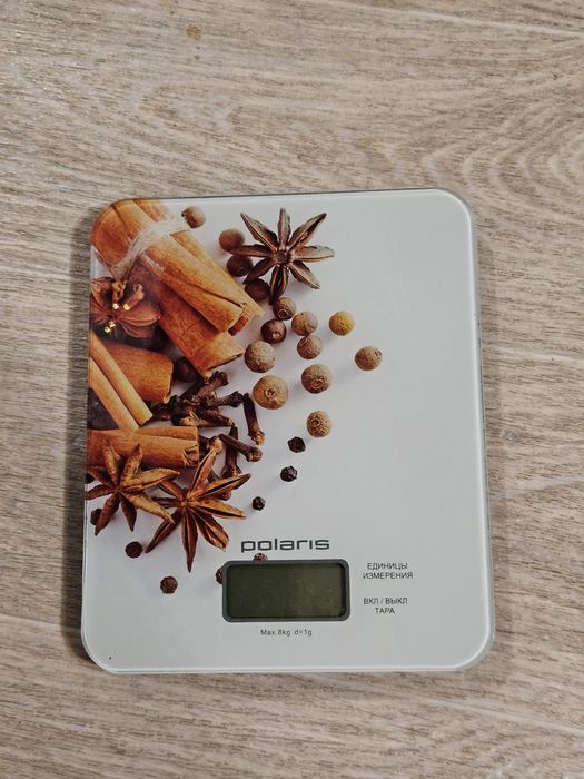 Весы кухонные Polaris