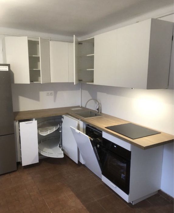 Montator mobila IKEA . Asamblare mobila dormitor, living, baie IKEA