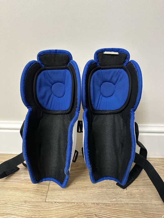 Щитки хоккейные 10 размер