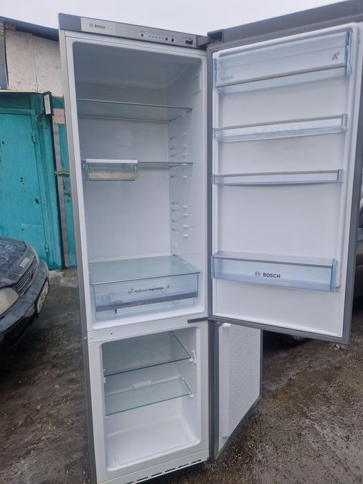 Холодильник "Бош"