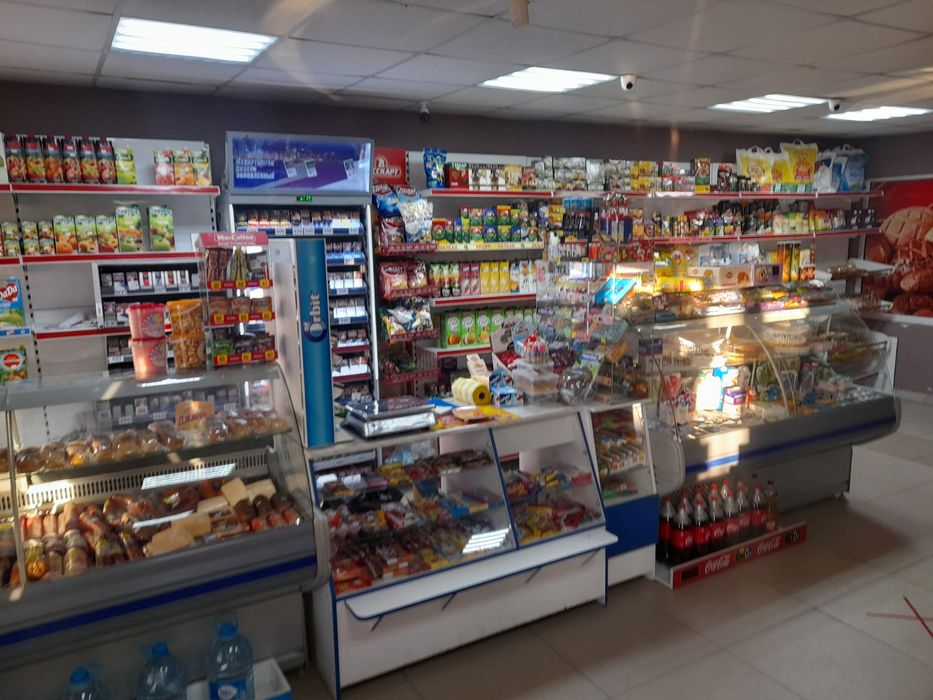 Продам магазин-181.4 кв. м