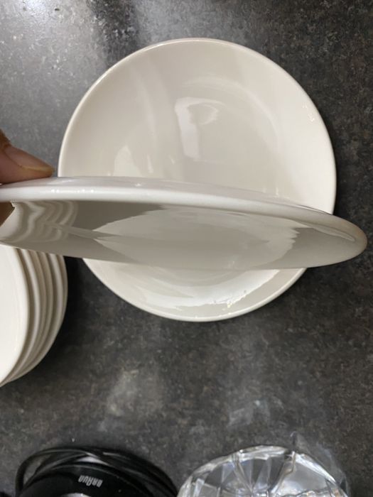 Фарфоровые тарелки