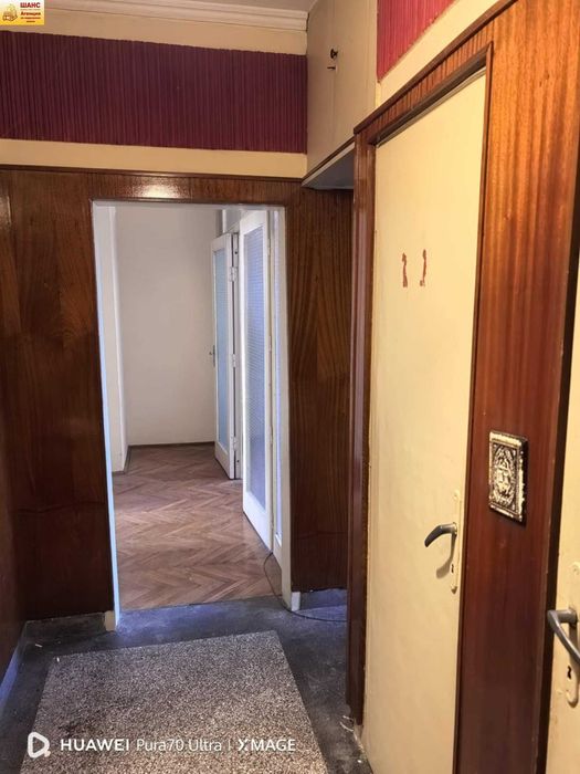 Продава се Двустаен апартамент в Плевен, Сторгозия - 64 кв.м за 1093 €/кв.м - Снимка #12