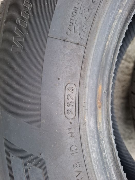 Зимни бусови гуми 235/65/16C дот 2024г бус камионче падащ борд