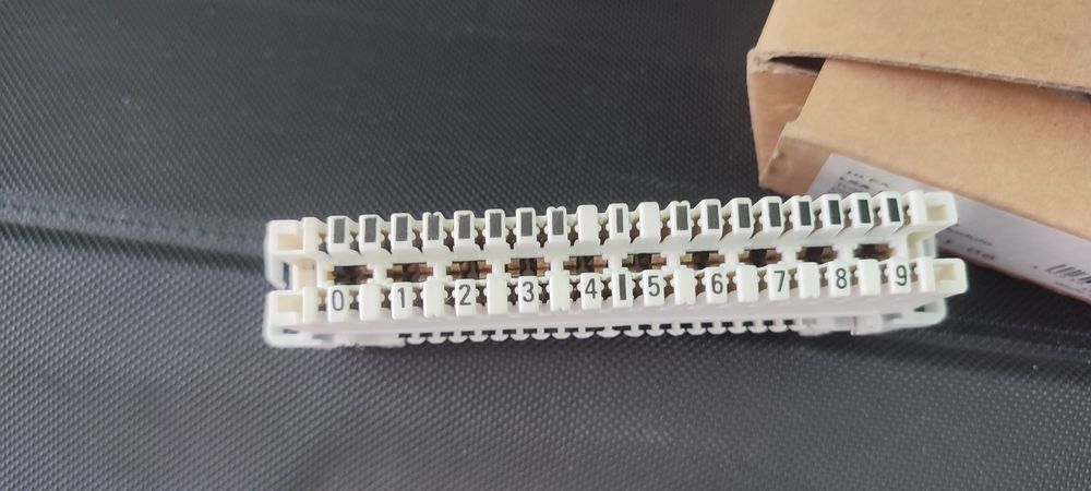 телефонный ПЛИНТ