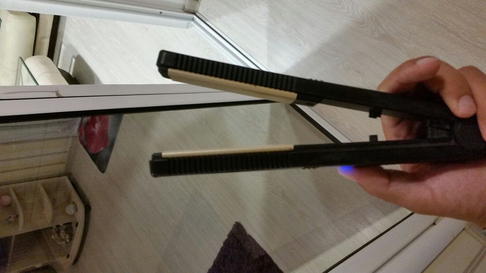 Преса за коса Philips чисто нова