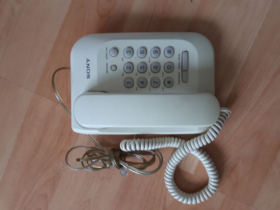 Стационарени телефони