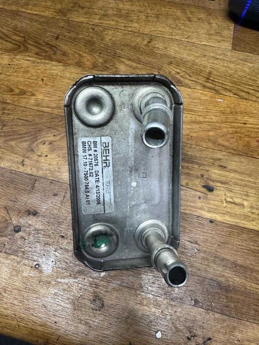 Теплообменник от БМВ Х5, Е53