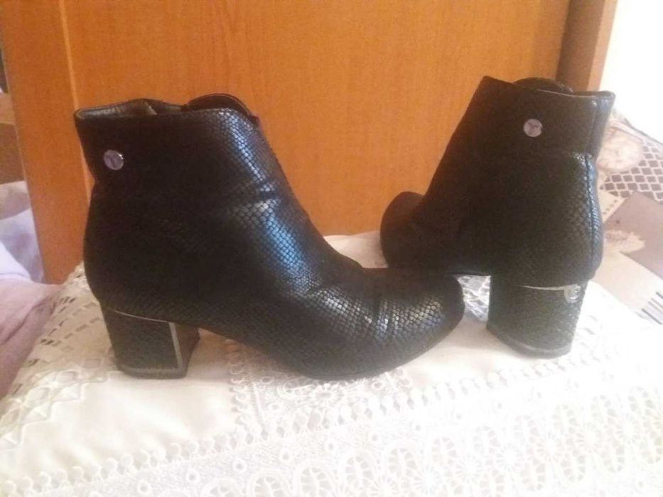 Продам сапоги демисезонные