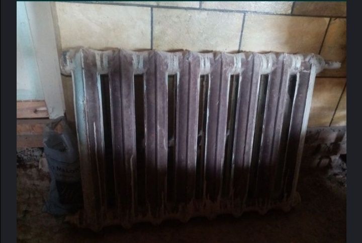 Чугунная батарея