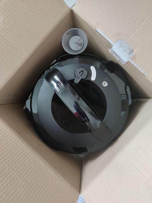 Vând Oala Multicooker Myria noua