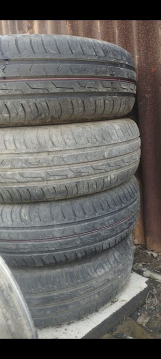 Продам автошины  в нормальном состоянии