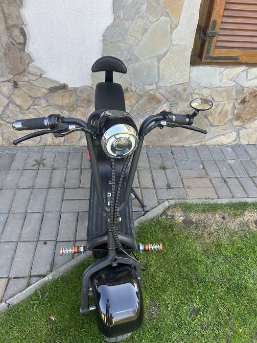 Mini Scuter electric cu cheie