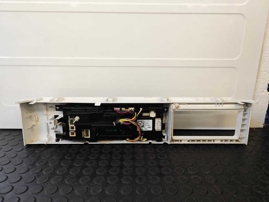 Placa electronica , modul comanda masina de spalat Grundig GWN48440C cod piesa 2415901220 / R23