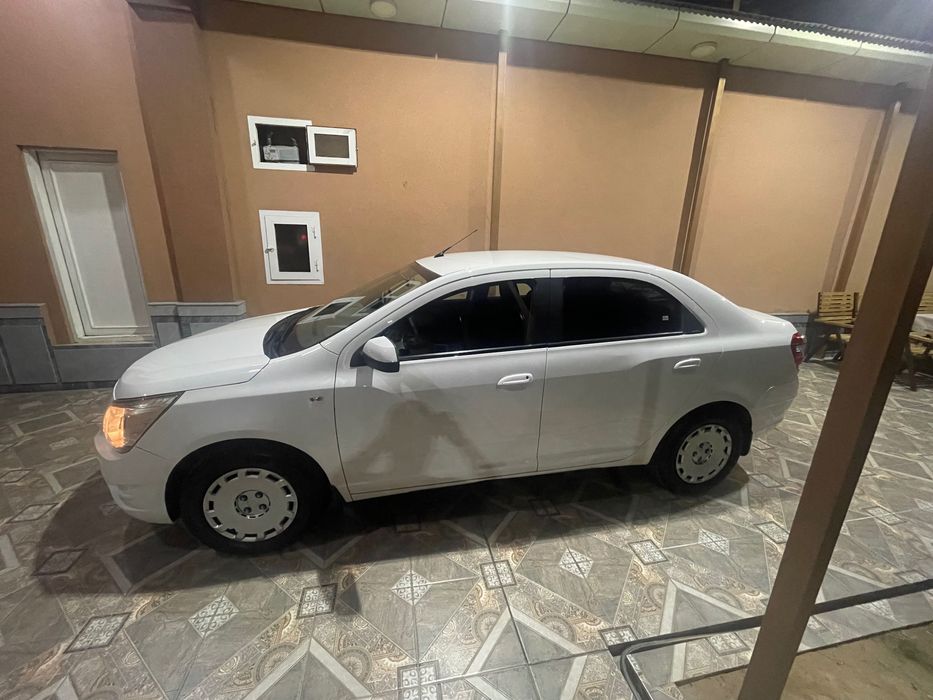 Chevrolet Cobalt 2015 — 2