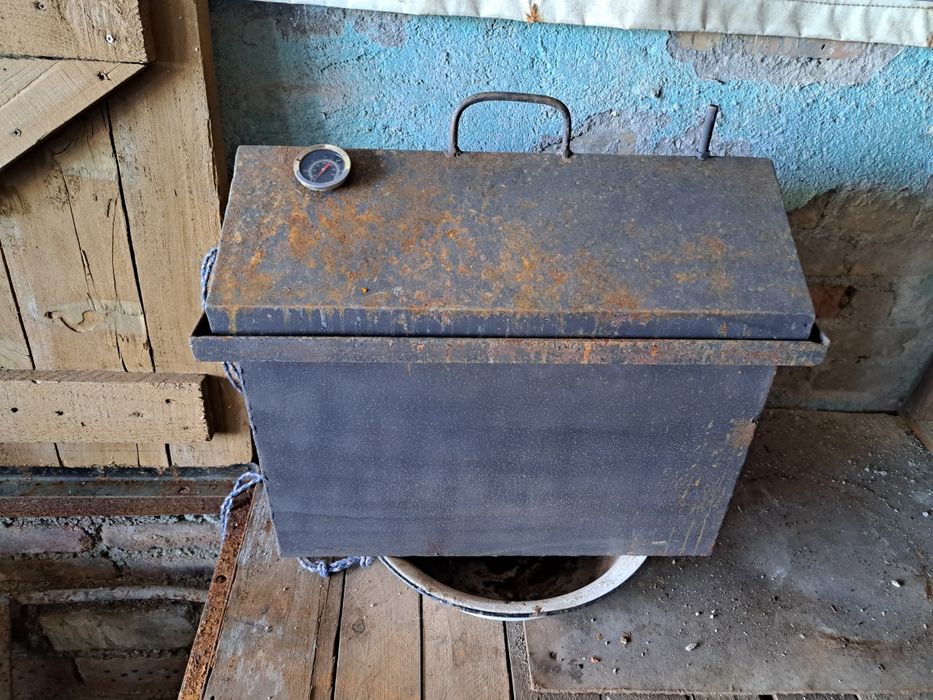 Продам коптилку.